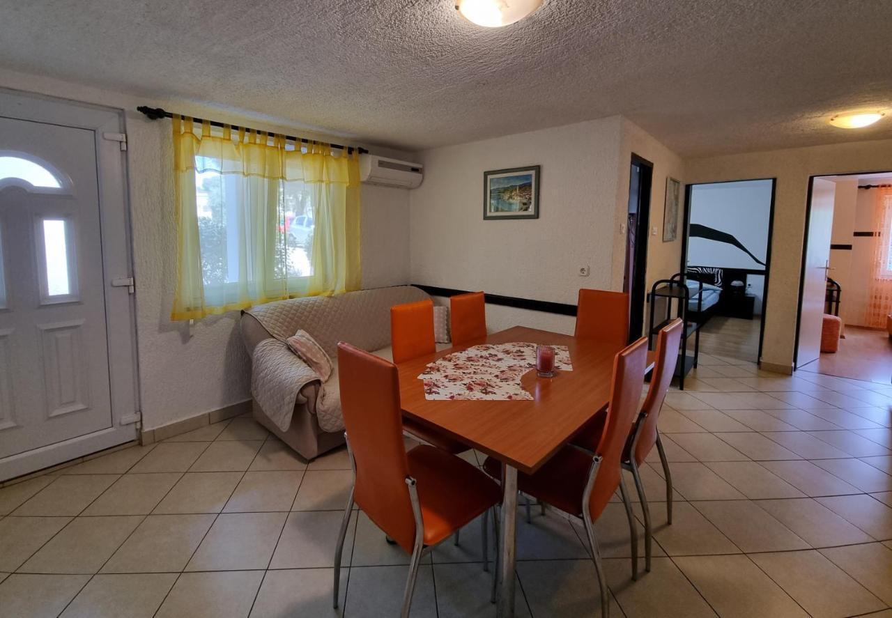 Apartment Deni Skrbčići Extérieur photo