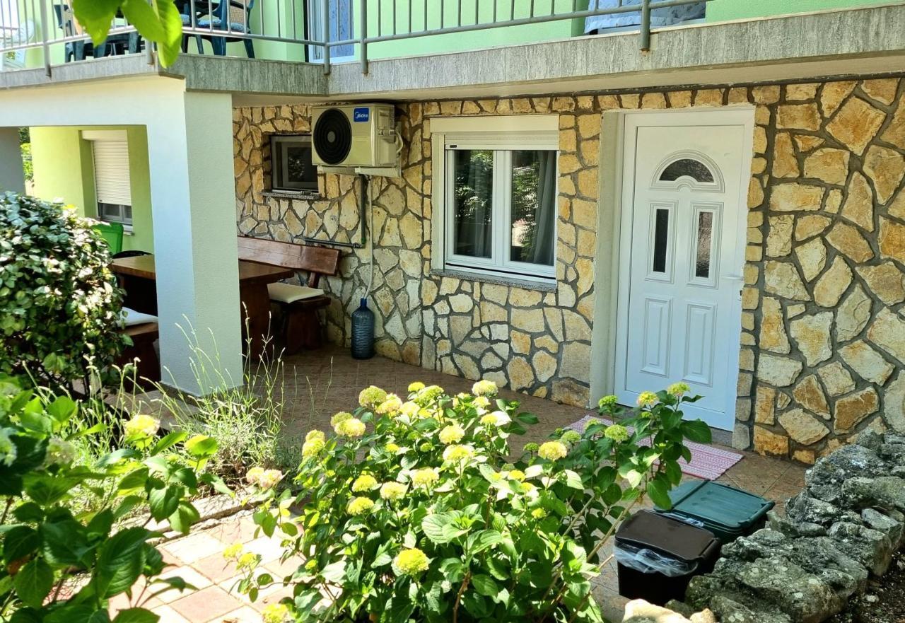 Apartment Deni Skrbčići Extérieur photo